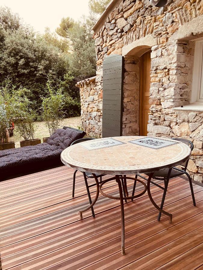 Les Cabanons Sainte Victoire Hotel Екстериор снимка